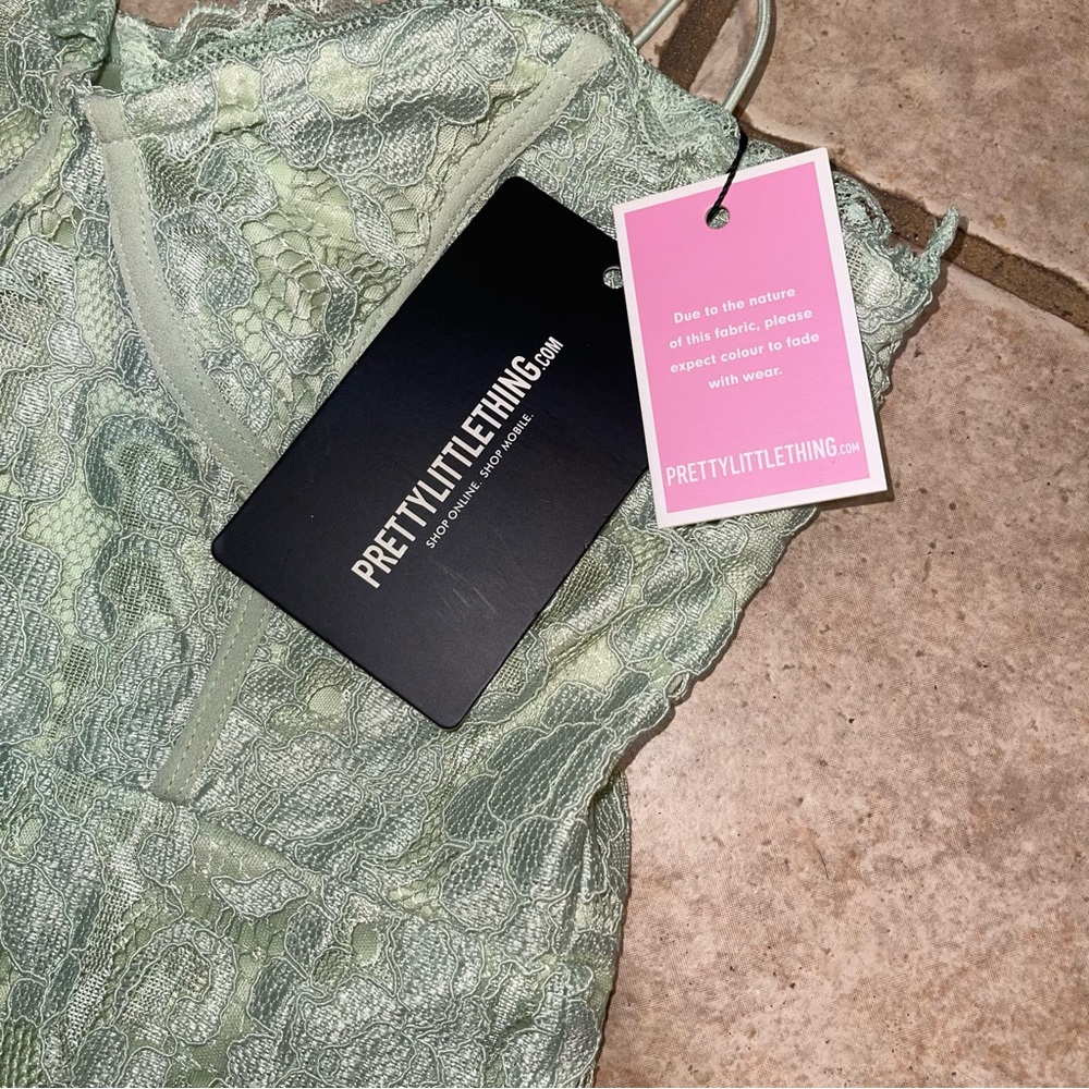 PrettyLittleThing Mint Lace Bodice Ruffle Mini Dress - Picture 4 of 5